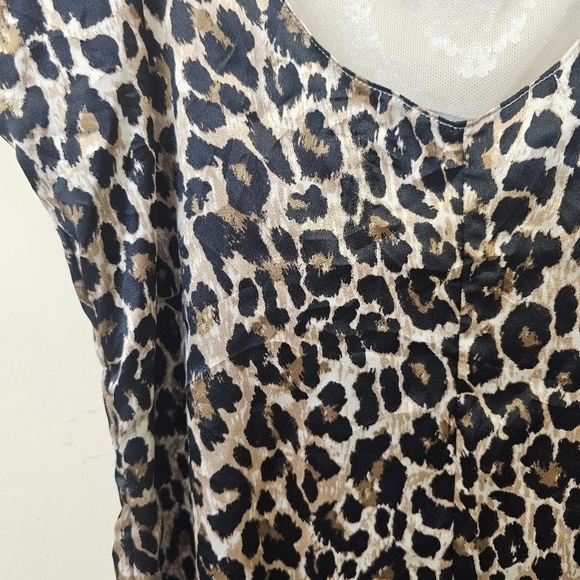 Vintage Victoria Secret Animal Print Slip - Picture 9 of 11